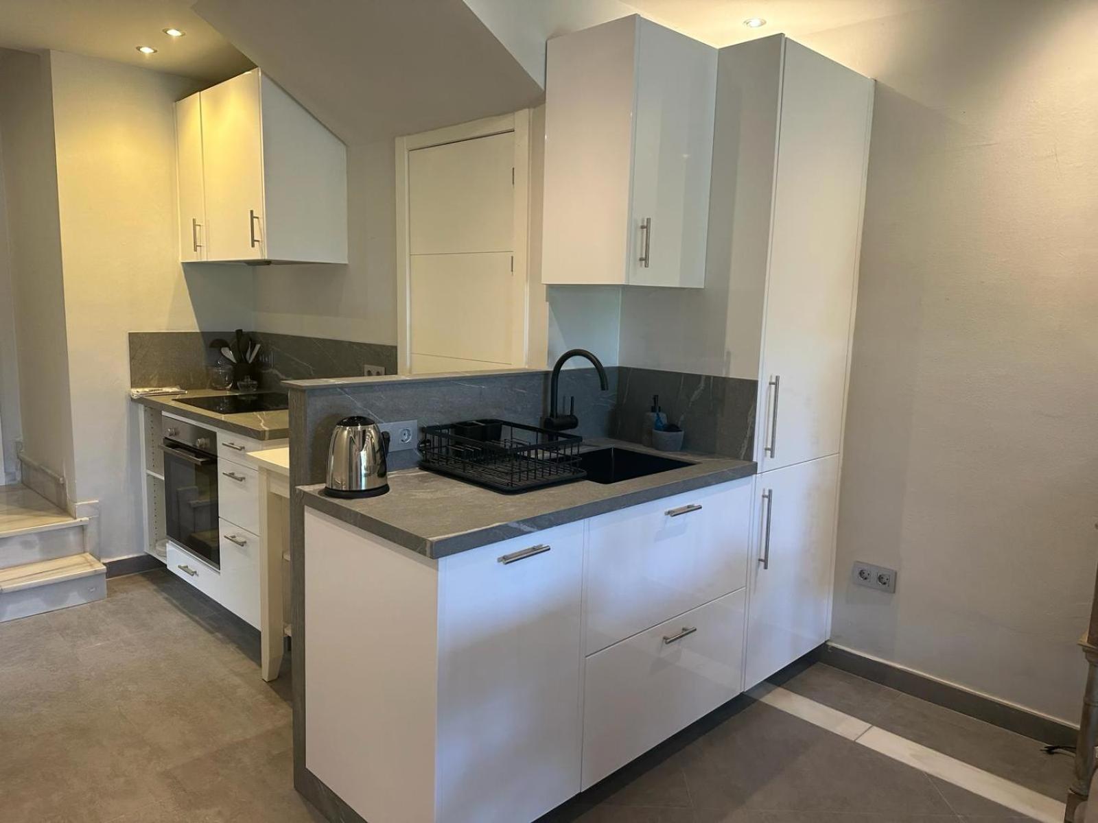 Ground Floor Apartment In Prime Location Apartamento *